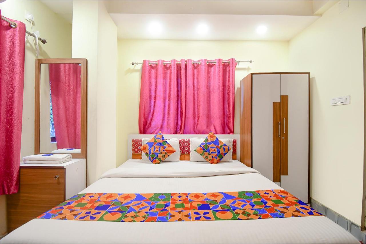 Fabexpress Om Shanti International Kolkata Bagian luar foto