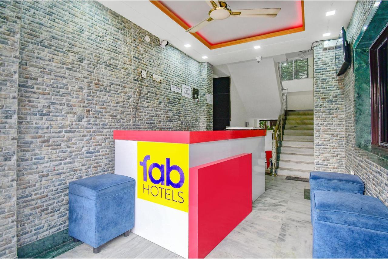 Fabexpress Om Shanti International Kolkata Bagian luar foto